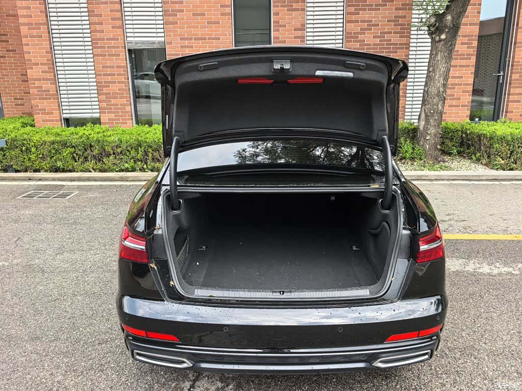 Audi A6L, 2021 10