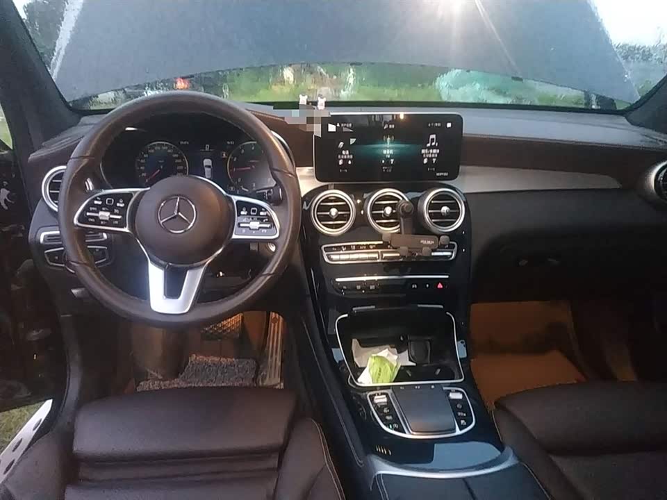 Mercedes-Benz GLC Mercedes-Benz GLC