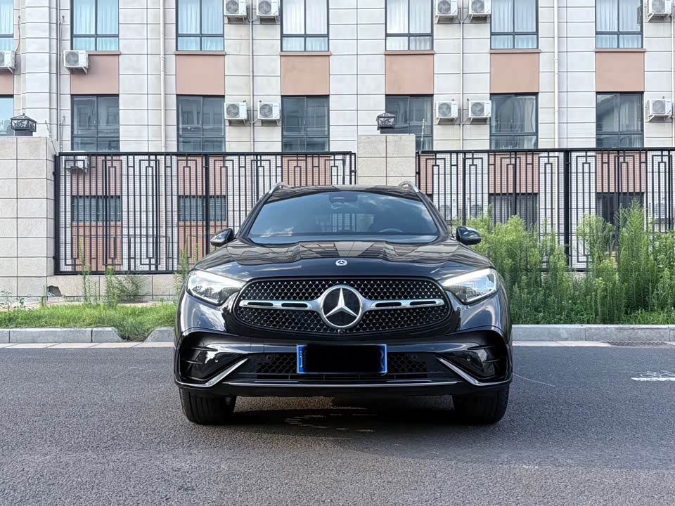 Mercedes-Benz GLC Mercedes-Benz GLC