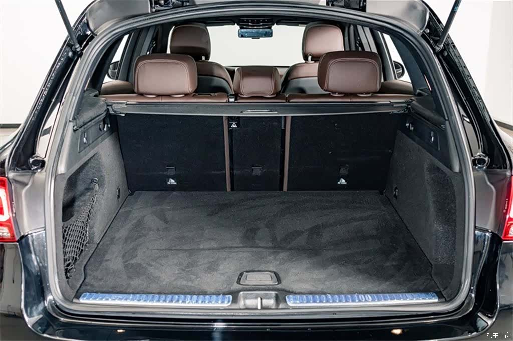 Mercedes-Benz GLC, 2022 24