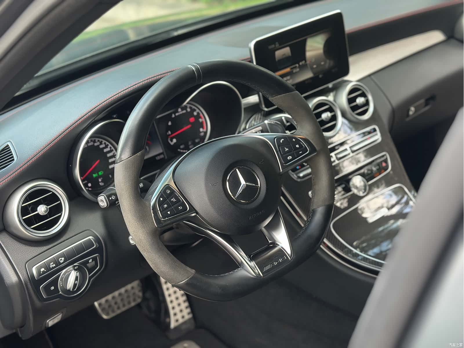 Mercedes-Benz C-Class, 2017 20