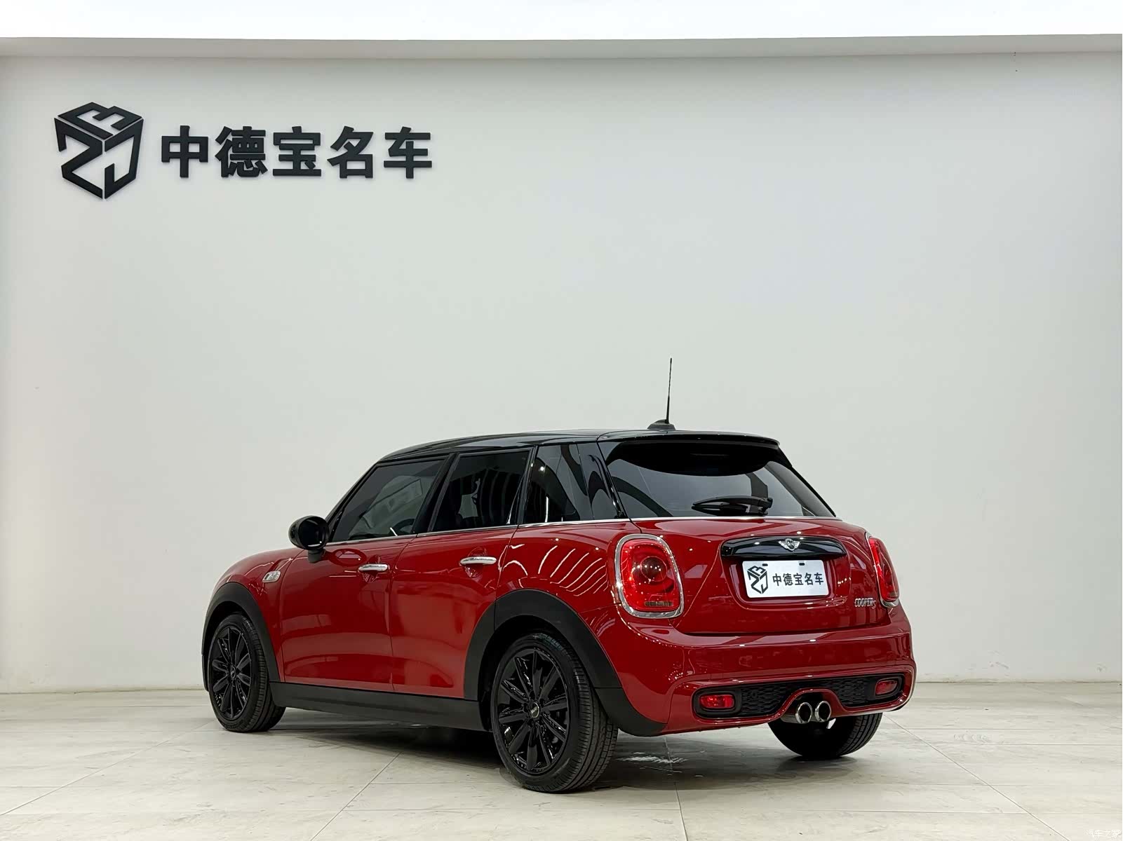 Mini Cooper, 2015 4