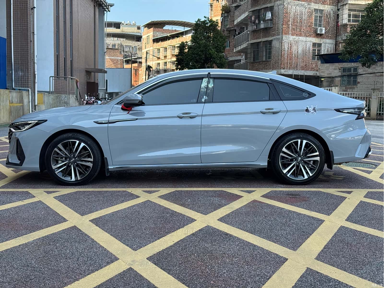Chery Arrizo 8, 2023 4