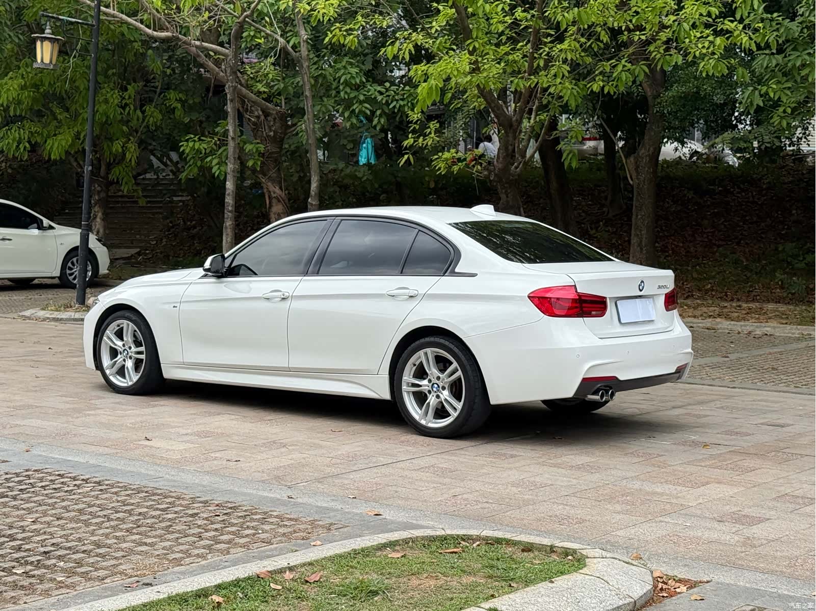 BMW 3 Series, 2017 13
