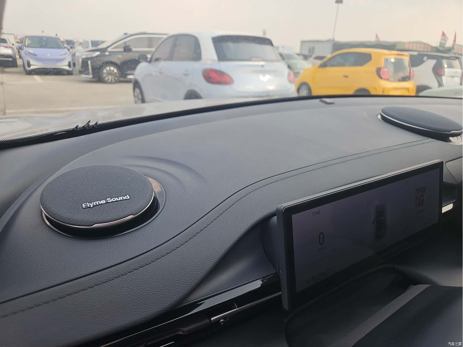 Geely Galaxy E5, 2025 9