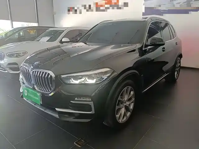 BMW X5 2021 — купить из Китая под заказ