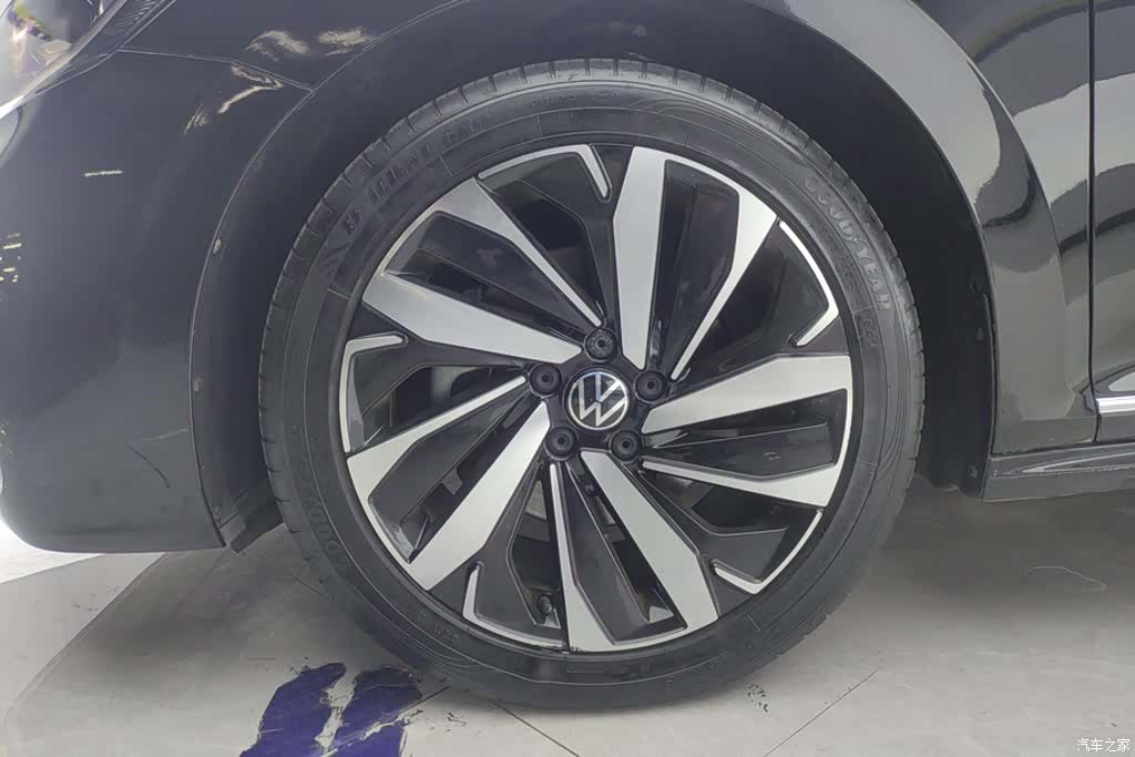 Volkswagen Passat, 2023 6