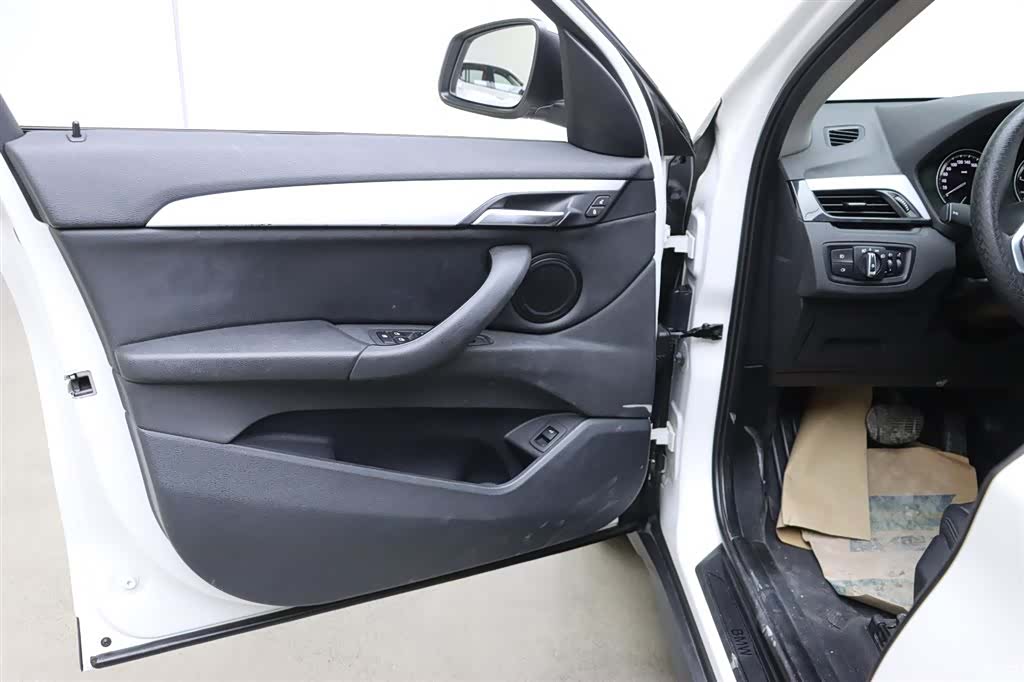 BMW X1, 2019 11