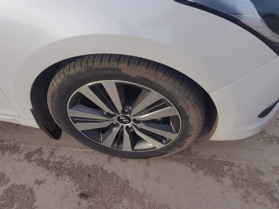 Hyundai Name picture