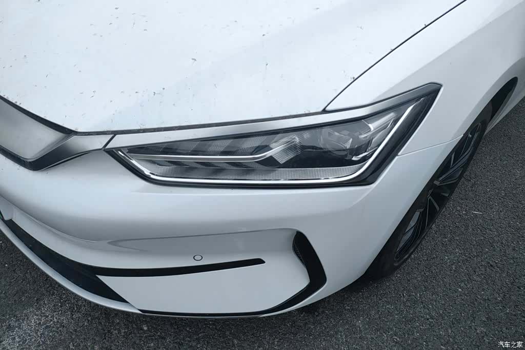 BYD Qin, 2023 все фото