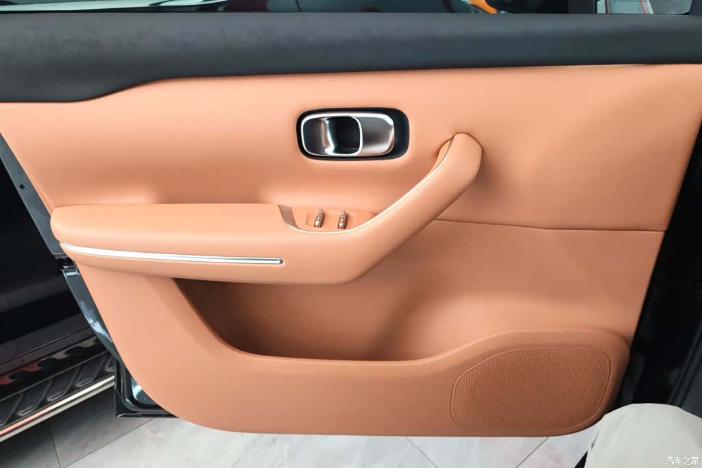 Leapmotor C16, 2025 7