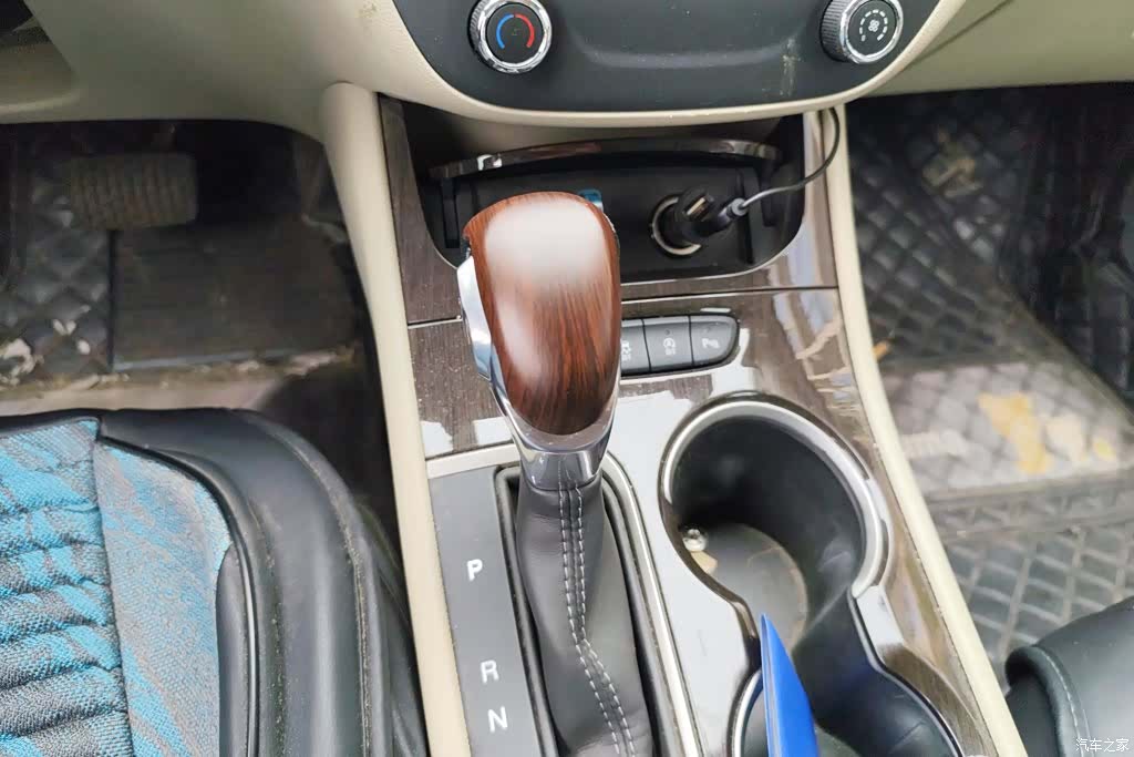 Buick Verano, 2017 16