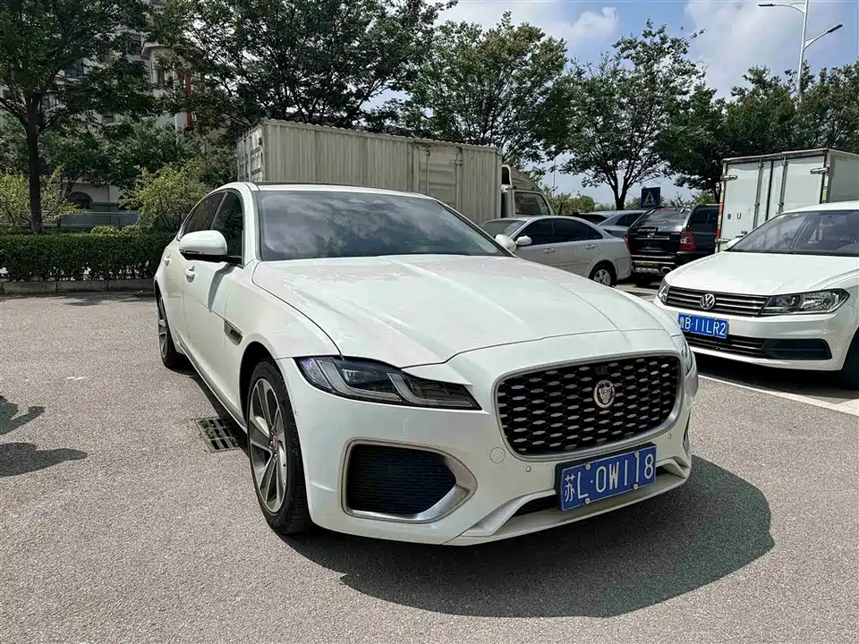 Jaguar XFL Jaguar XFL