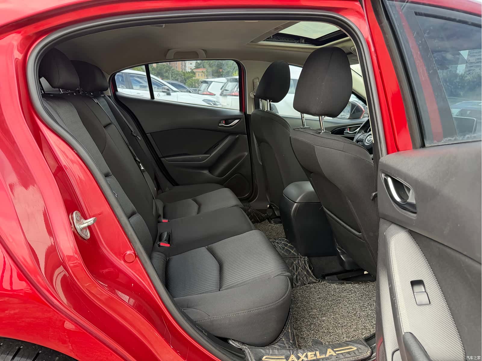 Mazda Mazda3, 2016 18