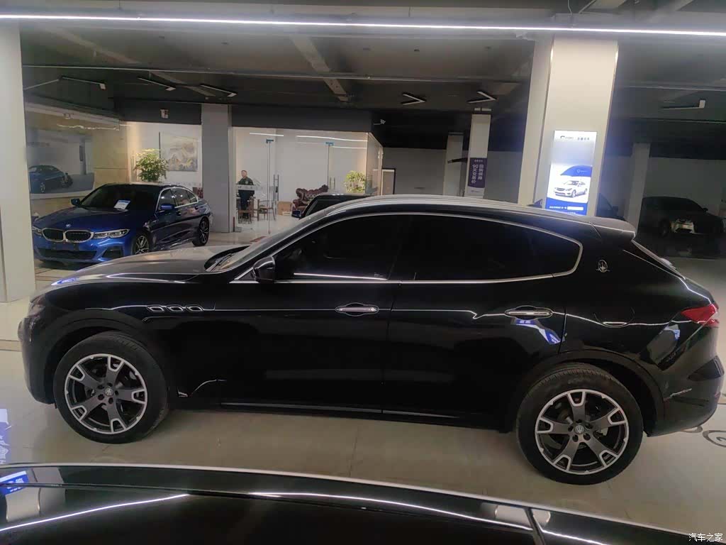 Maserati Levante, 2019 9