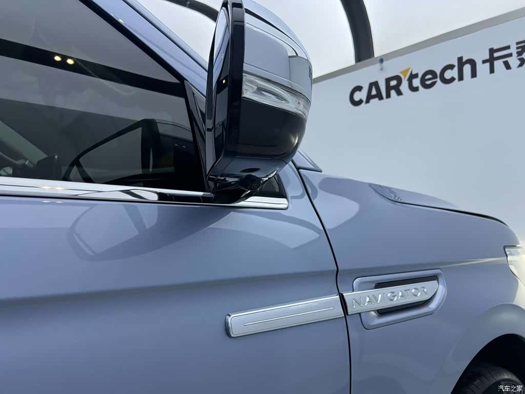 Lincoln Navigator, 2019 31