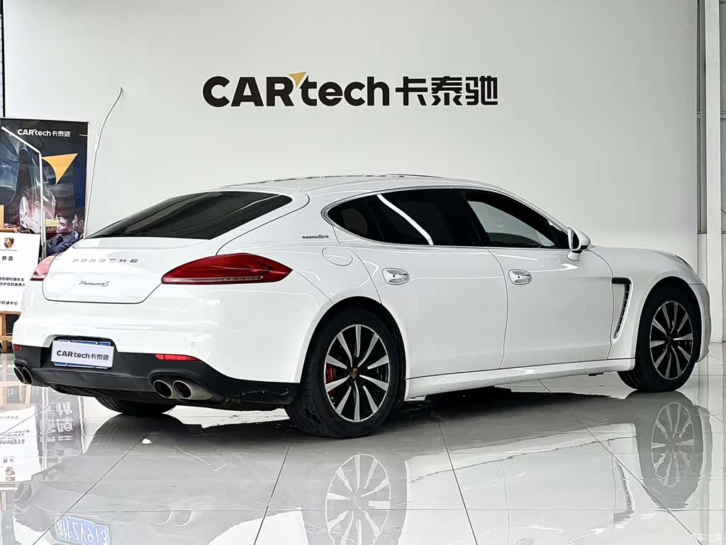 Porsche Panamera, 2015 все фото