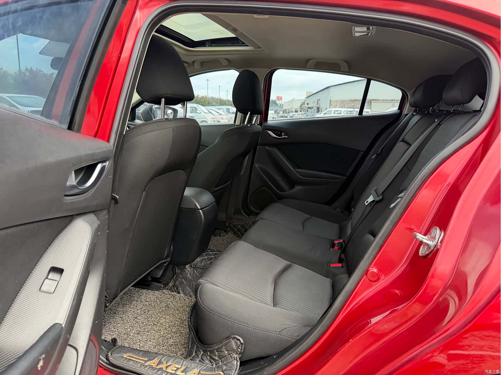 Mazda Mazda3, 2016 7