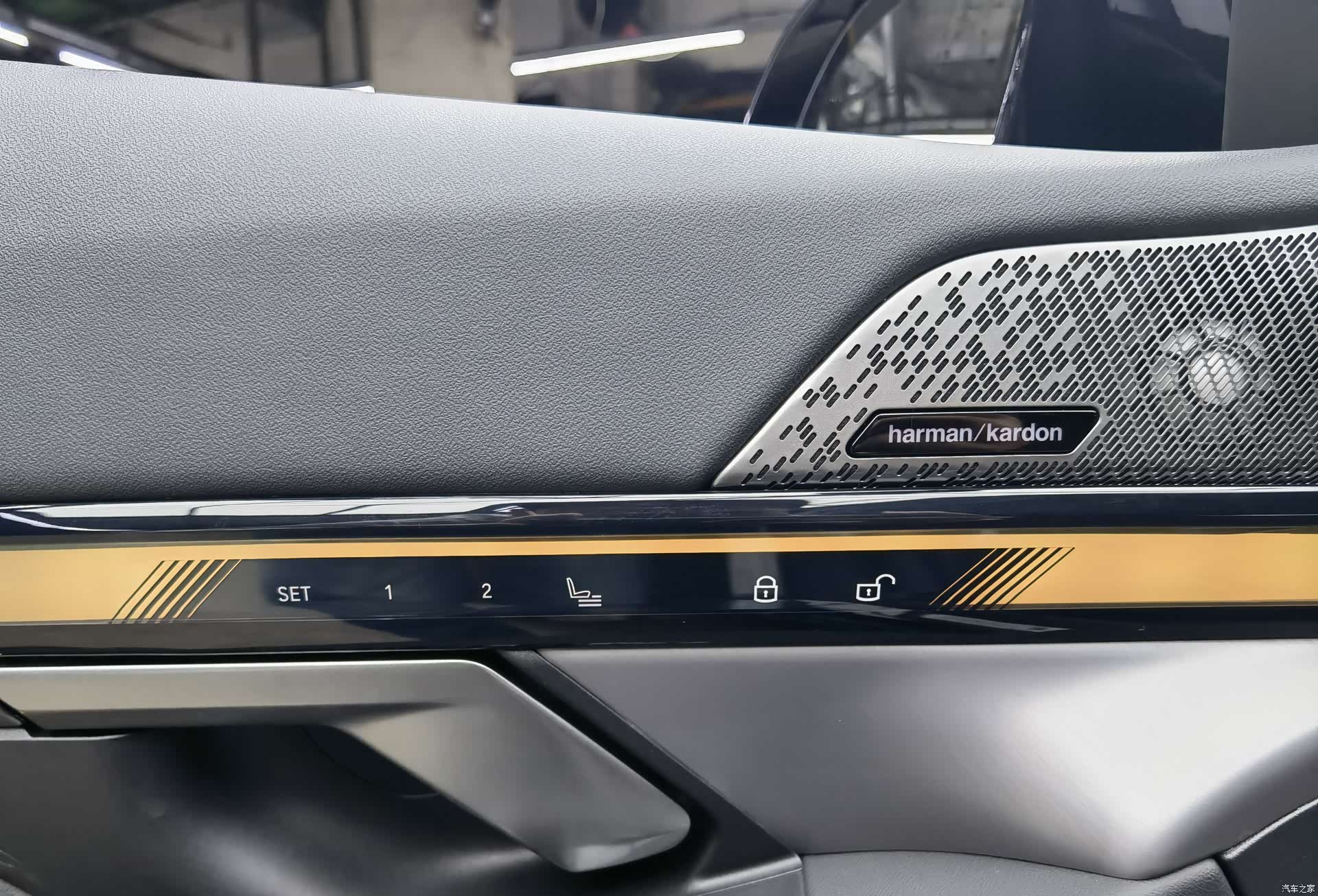 BMW 5 Series, 2025 14