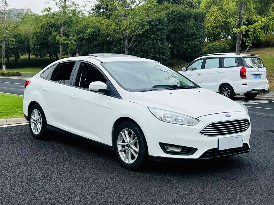 Ford Fox