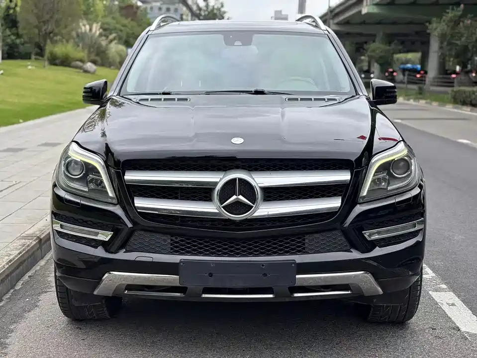 Mercedes-Benz GL grade