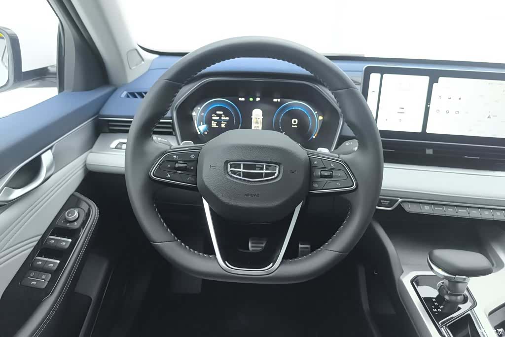 Geely Preface, 2023 15