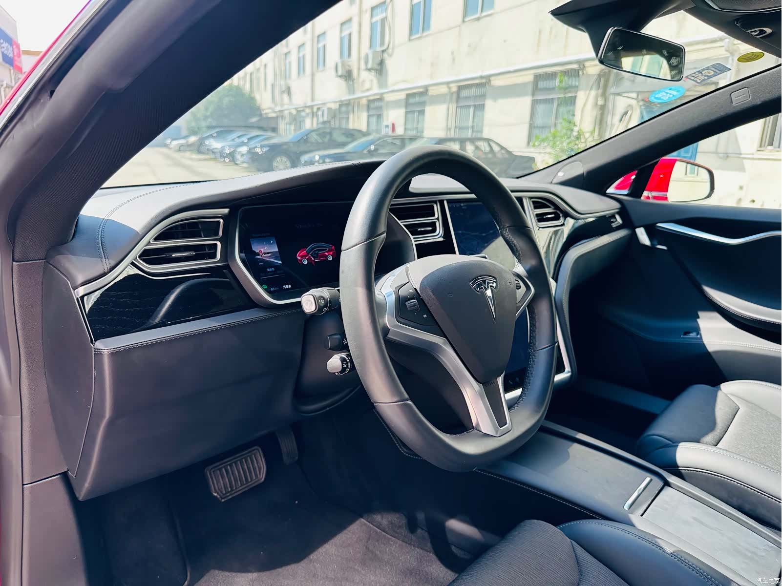 Tesla Model S, 2017 16