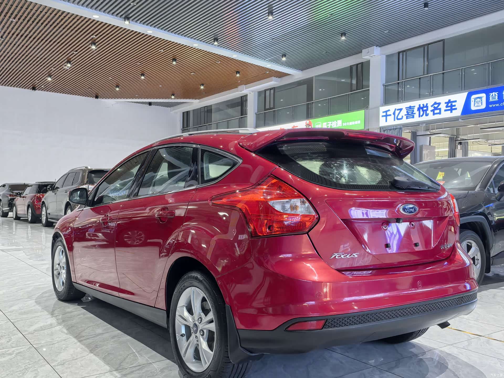 Ford Focus, 2013 6