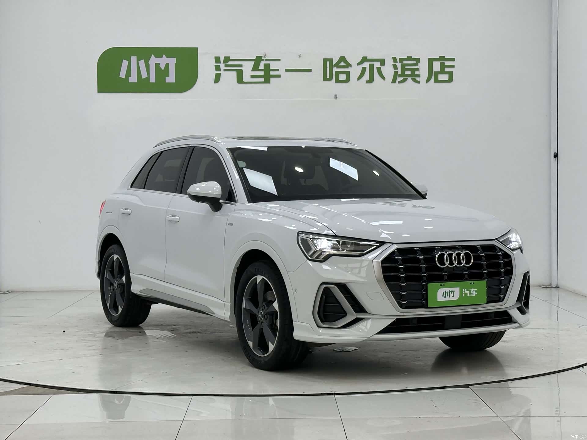 Audi Q3, 2023 3