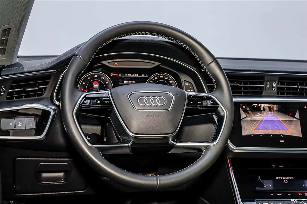 Audi A7L, 2024 23