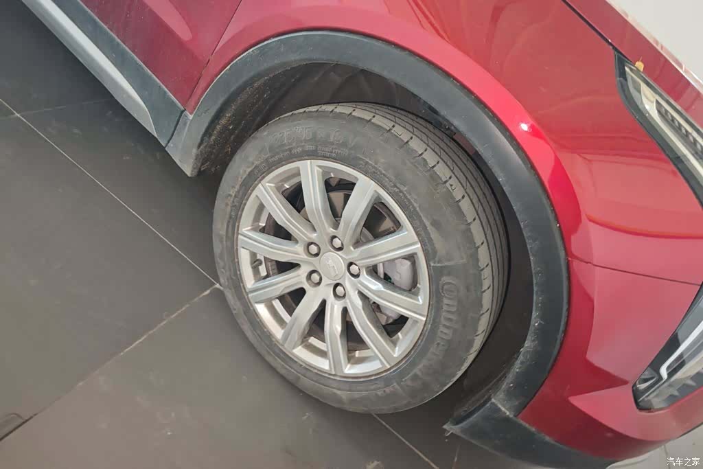 Cadillac XT4, 2022 6