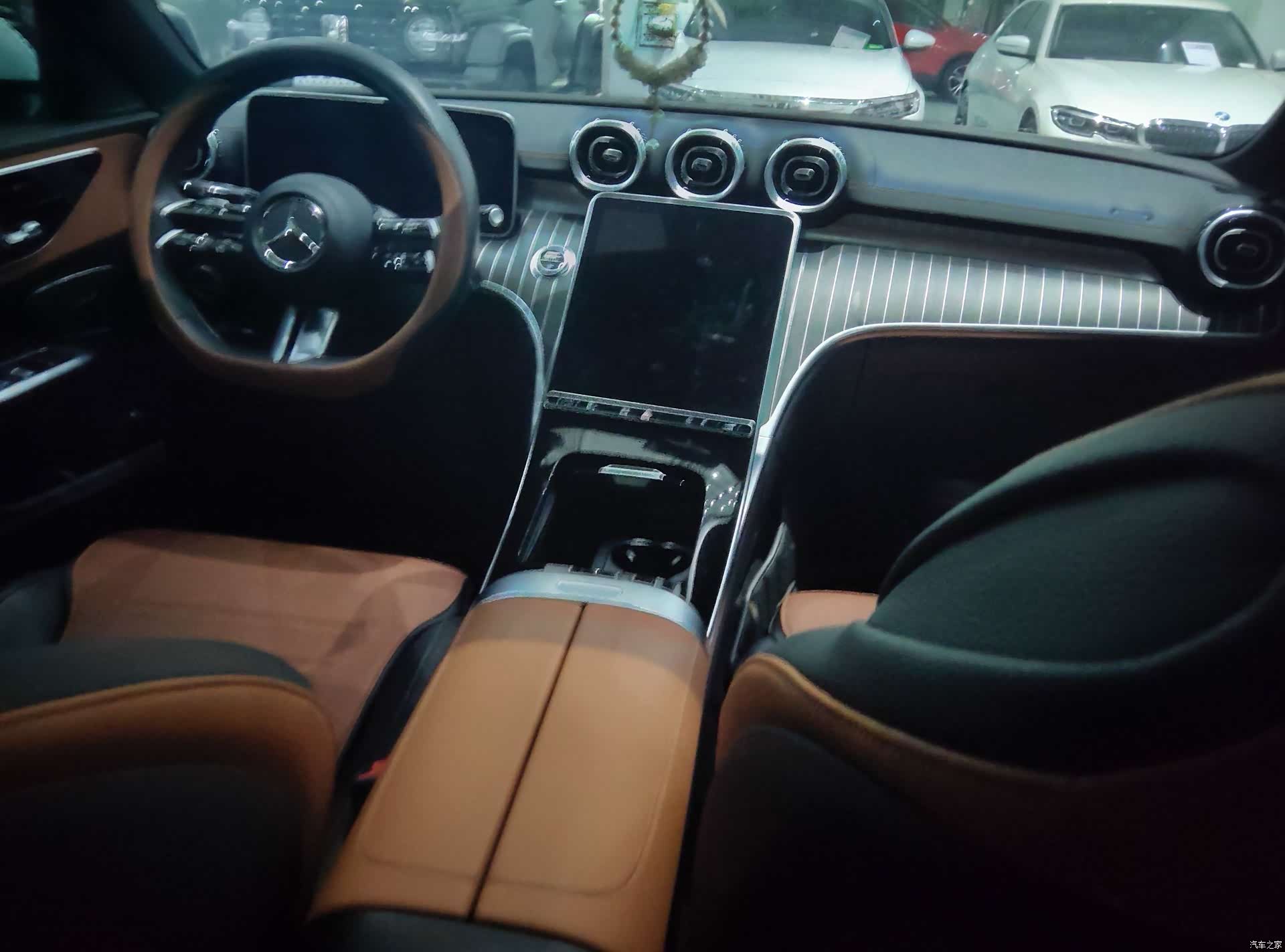 Mercedes-Benz C-Class, 2024 6