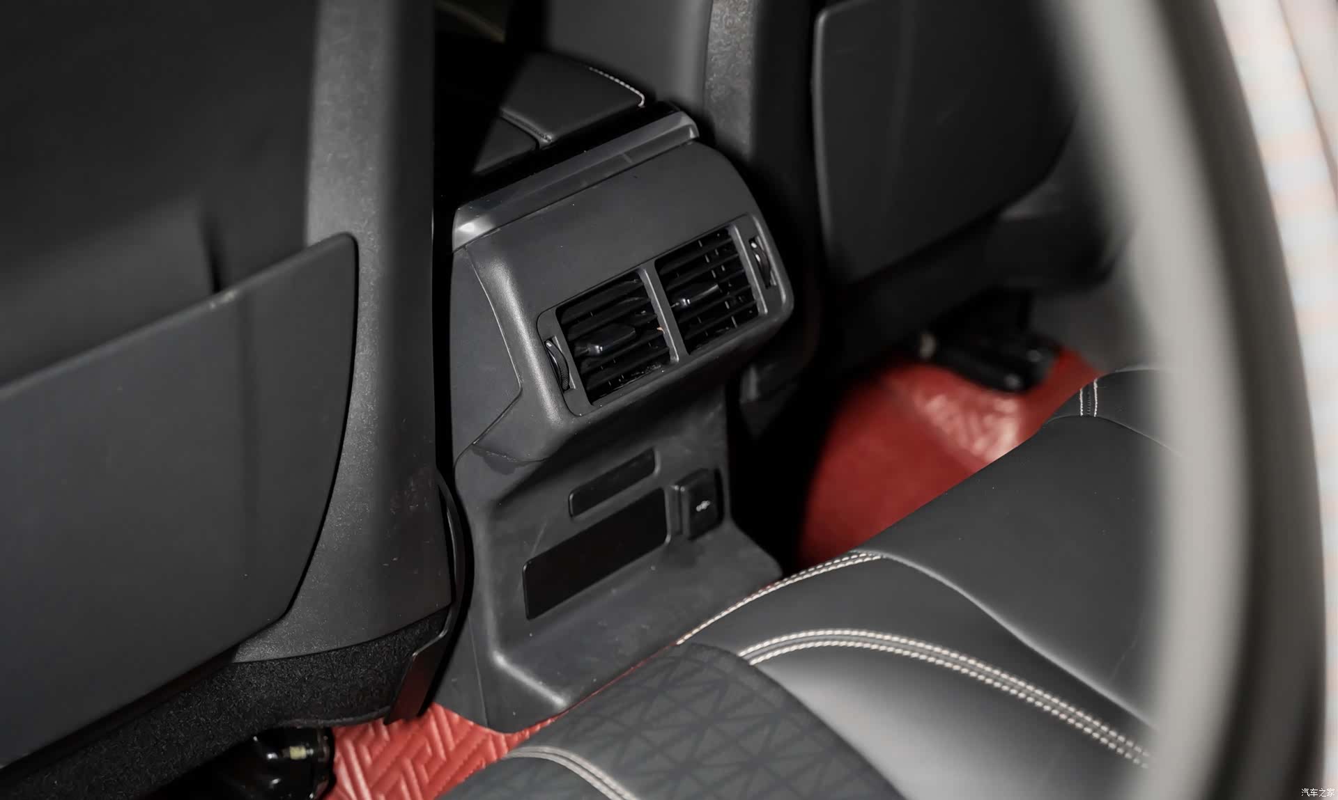 Land Rover Range Rover, 2023 20