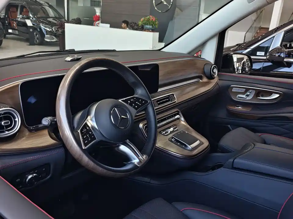 Mercedes-Benz V-class Mercedes-Benz V-class