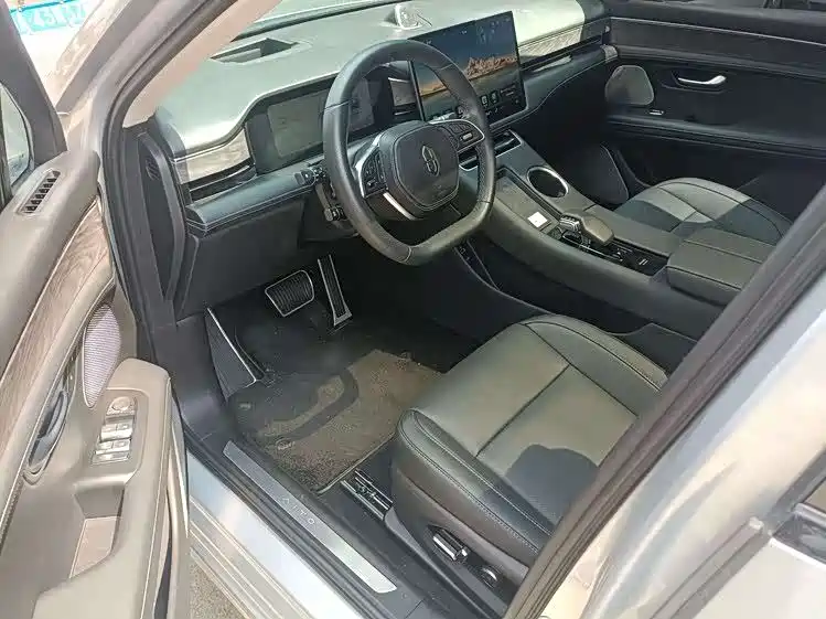 HarmonyOS Ask the world M5