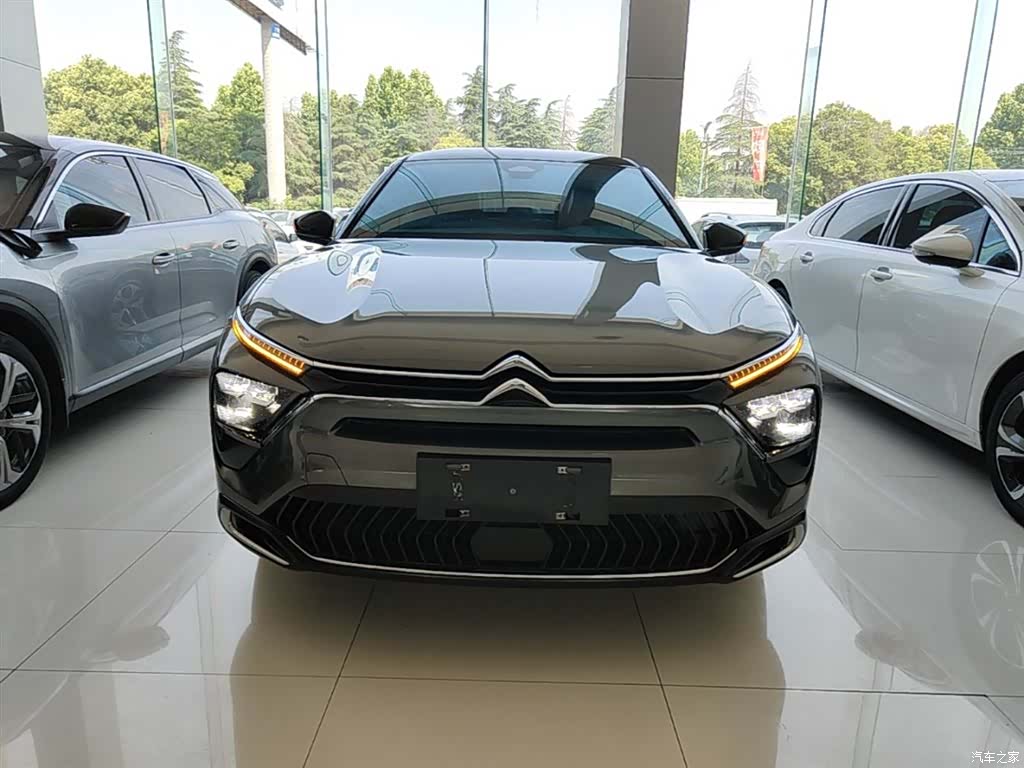 Citroen C5 X, 2023 3