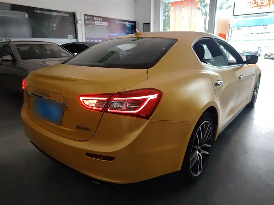 Maserati Ghibli Maserati Ghibli