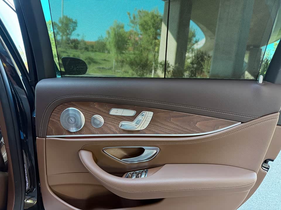 Mercedes-Benz E-class Mercedes-Benz E-class
