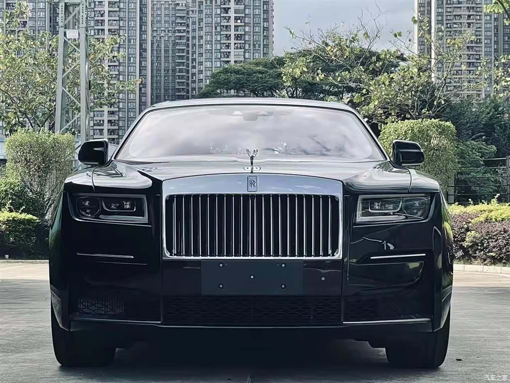Rolls-Royce Ghost, 2022 2