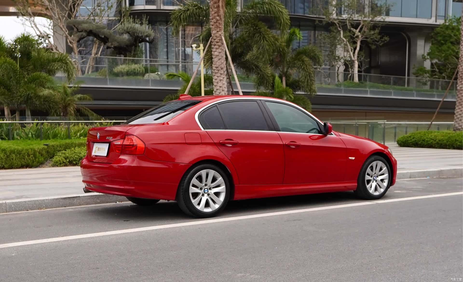 BMW 3 Series, 2011 12