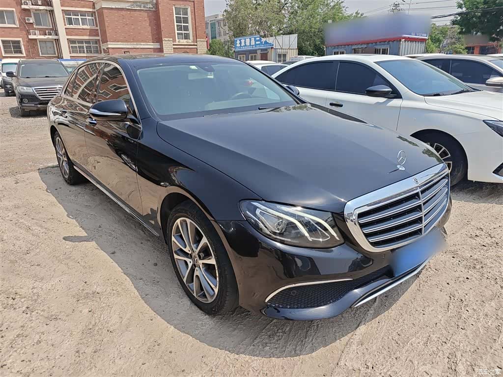 Mercedes-Benz E-Class, 2019 4