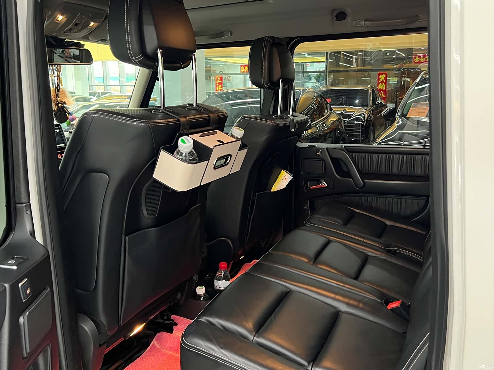 Mercedes-Benz G-Class, 2016 13