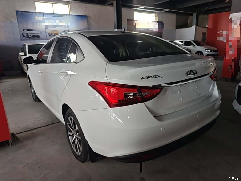 Chery 5, 2022 все фото