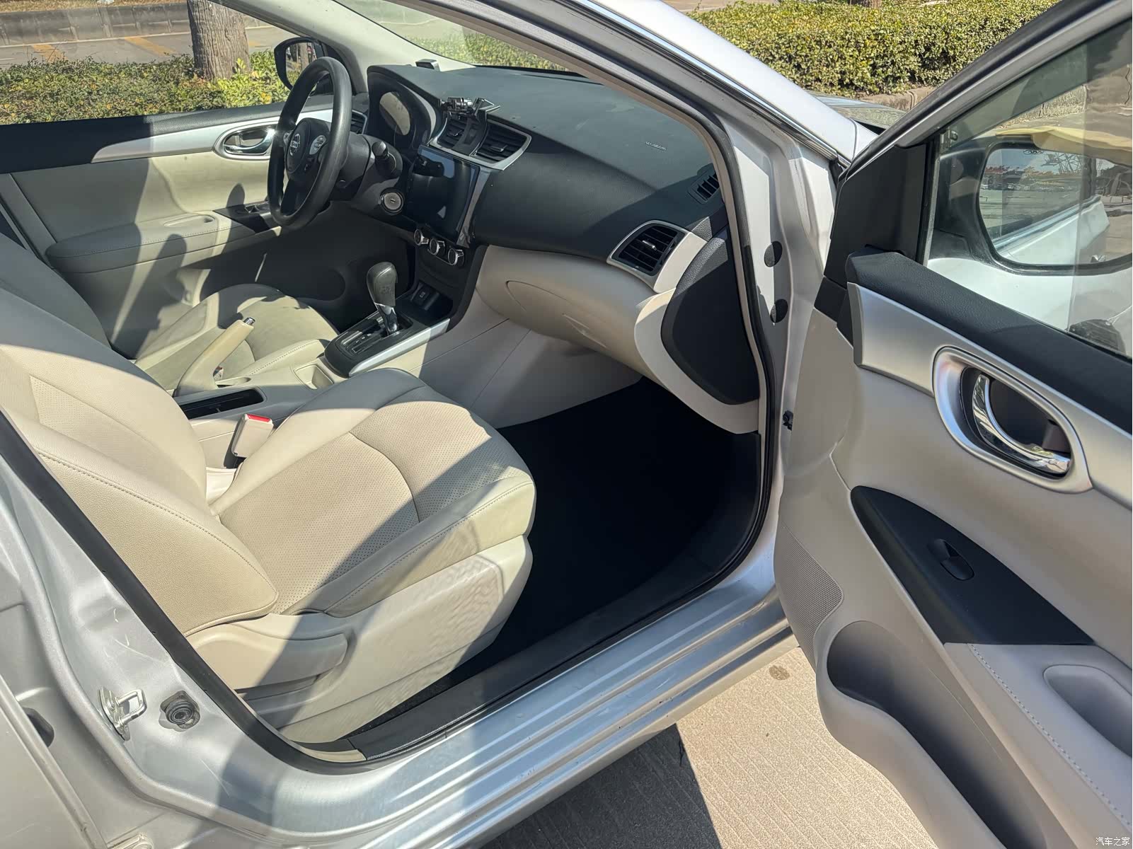 Nissan Sylphy, 2017 10