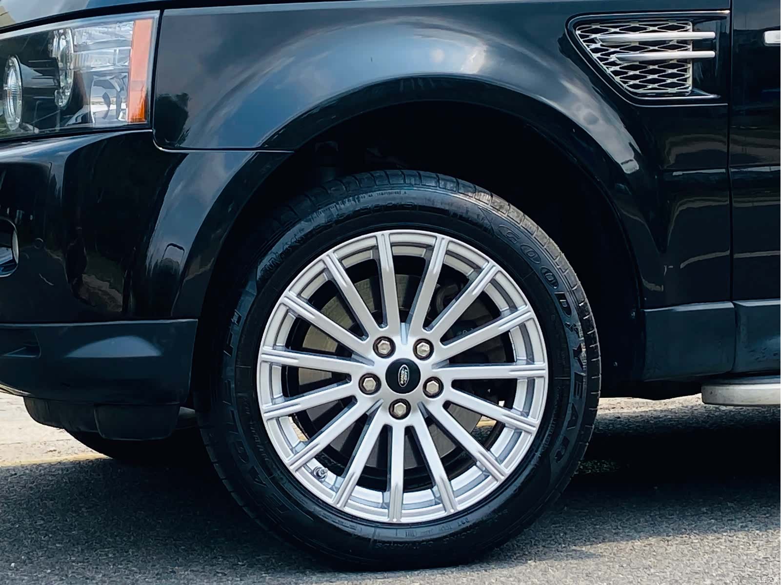 Land Rover Range Rover, 2012 8