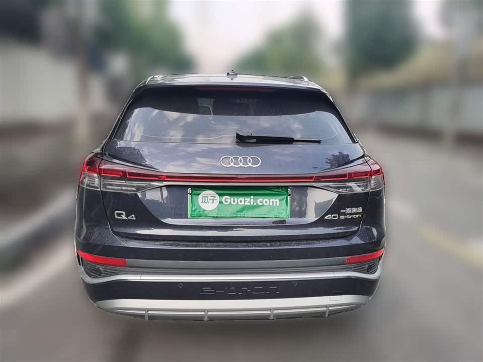 Audi Q4