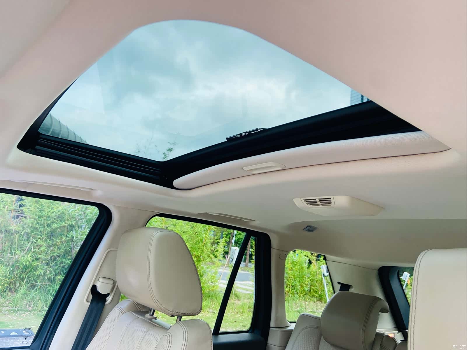 Land Rover Range Rover, 2012 22