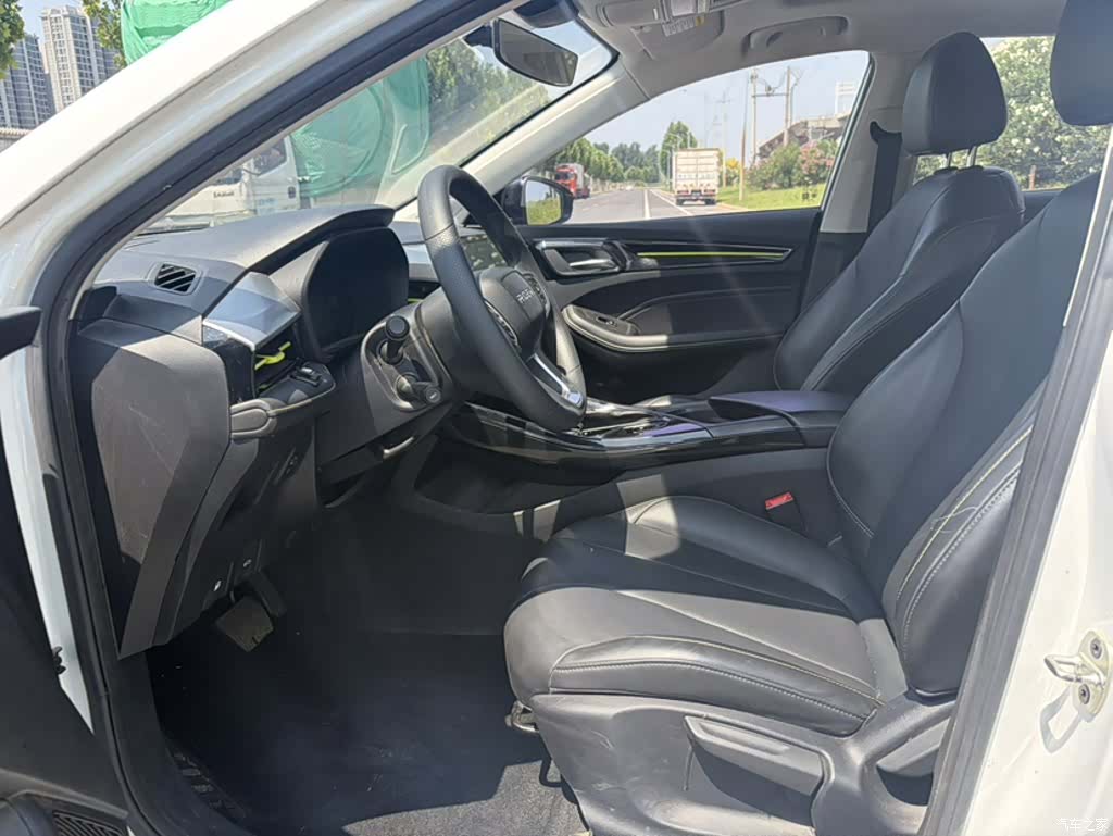 Roewe i5, 2021 12