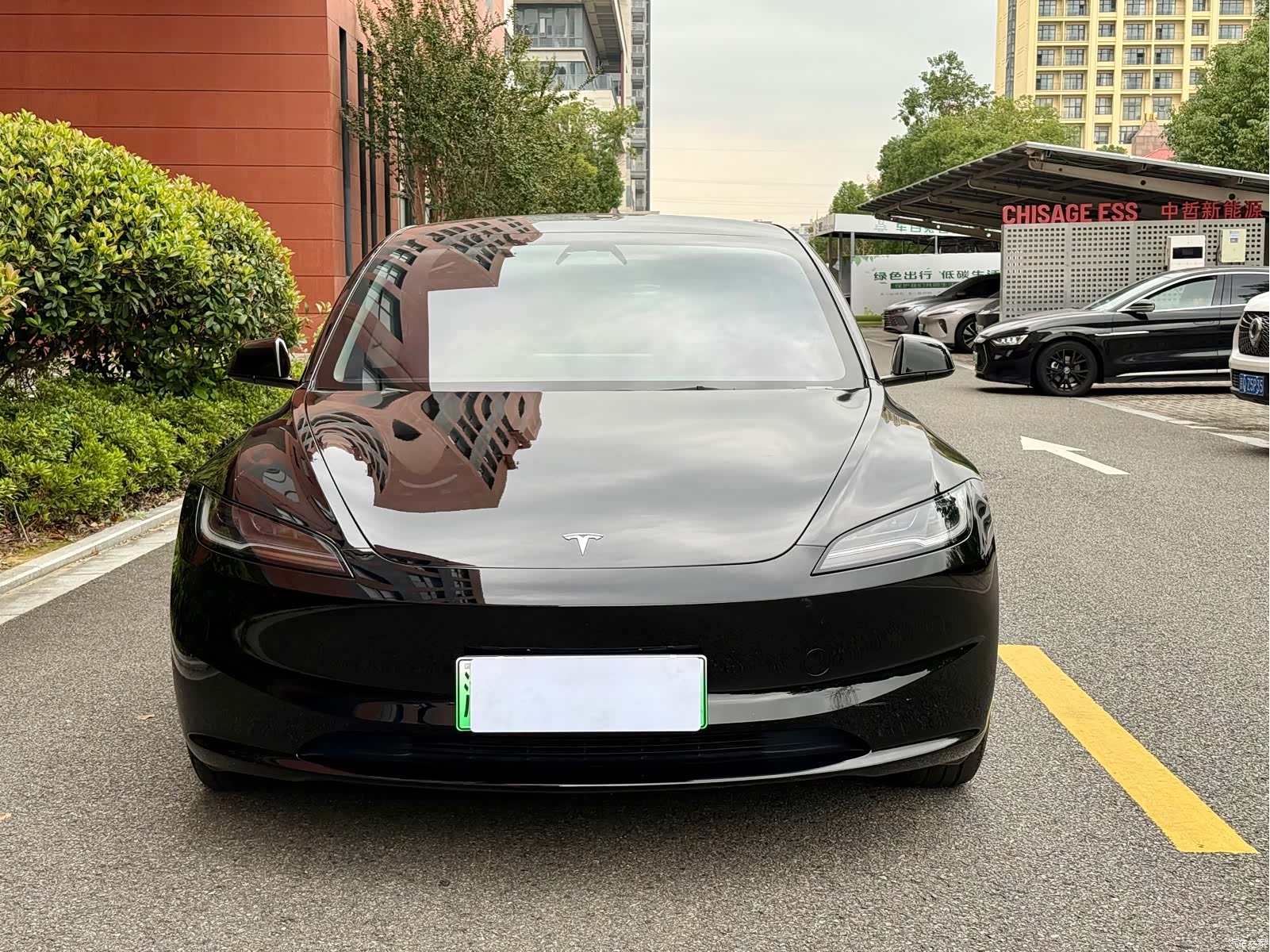 Tesla Model 3, 2025 2