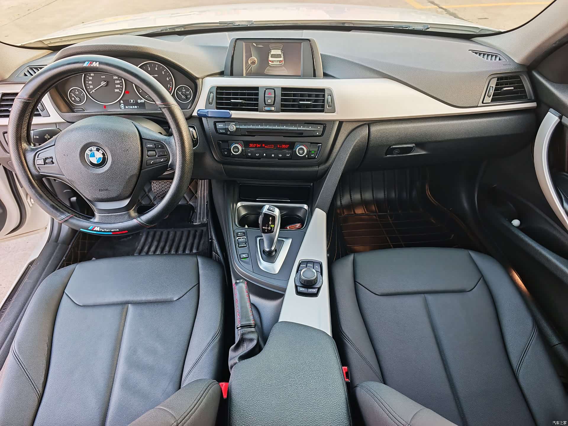 BMW 3 Series, 2015 11